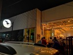 10 Tempat Nongkrong Fotogenik di Jakarta Pusat: Nyaman untuk Nongkrong dan Work From Cafe