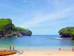 Dermaga Gesing, Tempat yang Menjanjikan untuk Menikmati Lanskap Pantai Sambil Kulineran dan Belanja Seafood