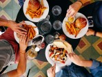 10 Kuliner Jaksel Murah Meriah Lezat, Biasa Jadi Tempat Nongkrong Muda Mudi