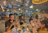 Destinasi Wisata Kuliner di Tangerang yang Wajib Dicoba yakni Sop Iga Mak Garang dengan Sensasi Pedas dan Harga Terjangkau
