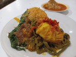 Nasi Kapau Khas Bukittinggi Paling Enak di Bogor! Semua Bumbu Asli dari Bukittinggi dan Dimasak di Tungku Kayu Bakar!