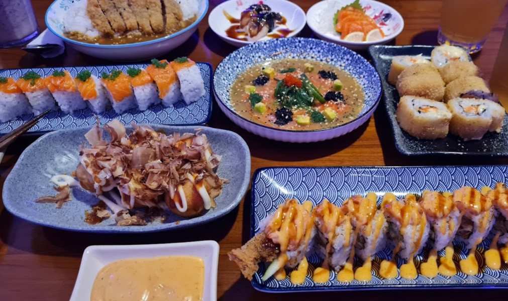 Warga Bekasi Dapat Nikmati Aneka Sushi Murah Ekonomis Kualitas Jepang di Sushimas Grand Wisata, Cobain Varian Salmon, Tuna, Udang, Sapi, Ayam, dan Sushi Vege