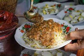 Tempat Makan Toge Goreng di Bogor Bu Evon yang Legendaris Bikin Ketagihan