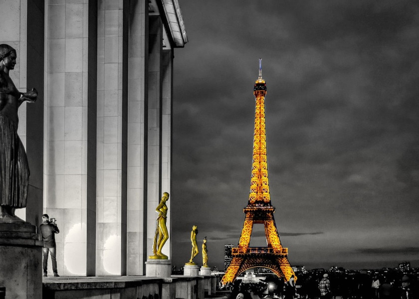 Liburan ke Menara Eiffel Tanpa Visa Cuma dari Blitar, Wisata Baru Keliling Dunia Versi Murah di Blitar Fantasy World
