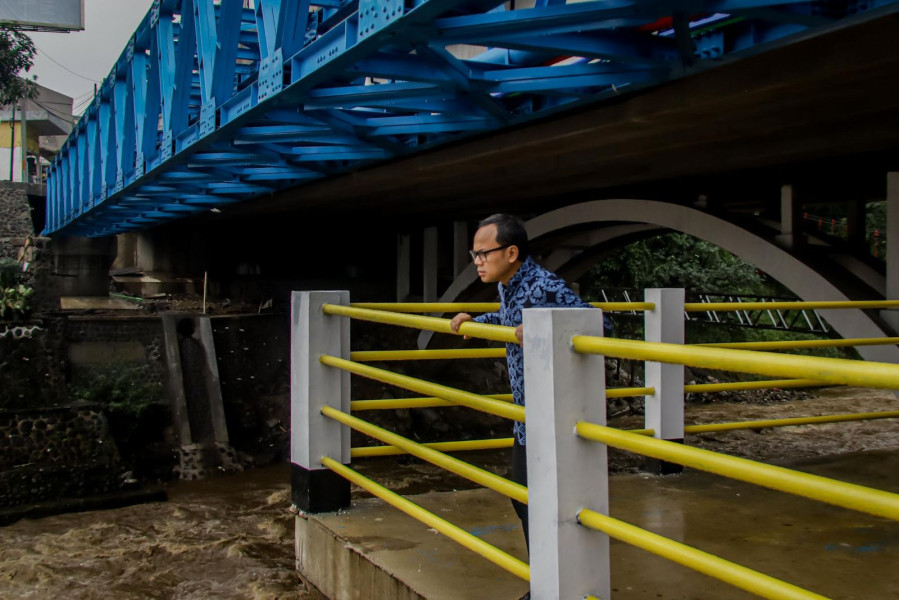 Baru Diresmikan Jembatan Otista Bogor Kebanjiran, Ini Tanggapan Bima Arya