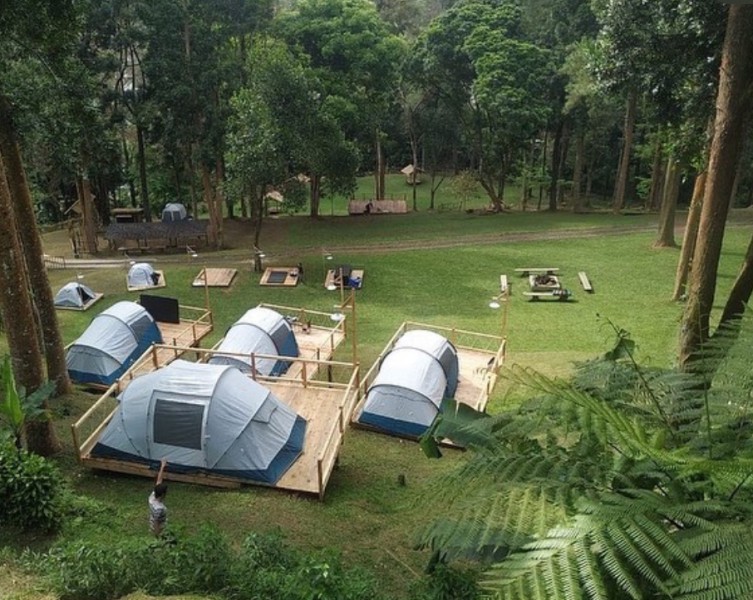 Tempat Camping Sukabumi yang Family Friendly, Ajak Geng Bareng Keluarga Cocok Banget Nih!