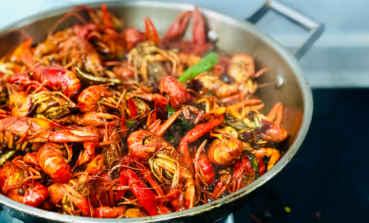 5 Tempat Makan Seafood Enak di Jakarta yang Bikin Lidah Bergorang