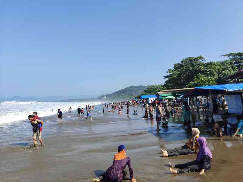 Review Wisata Pantai Citepus dan Penginapan Recommended yang Sangat Cocok untuk Liburan Keluarga