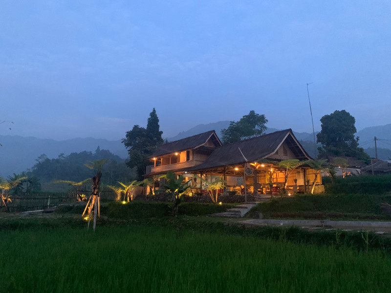 Desa Tajur Katineng Purwakarta, Tempat Healing Terbaik yang Bisa Manjakan Perut Kamu dengan Nasi Timbel dan Liwet