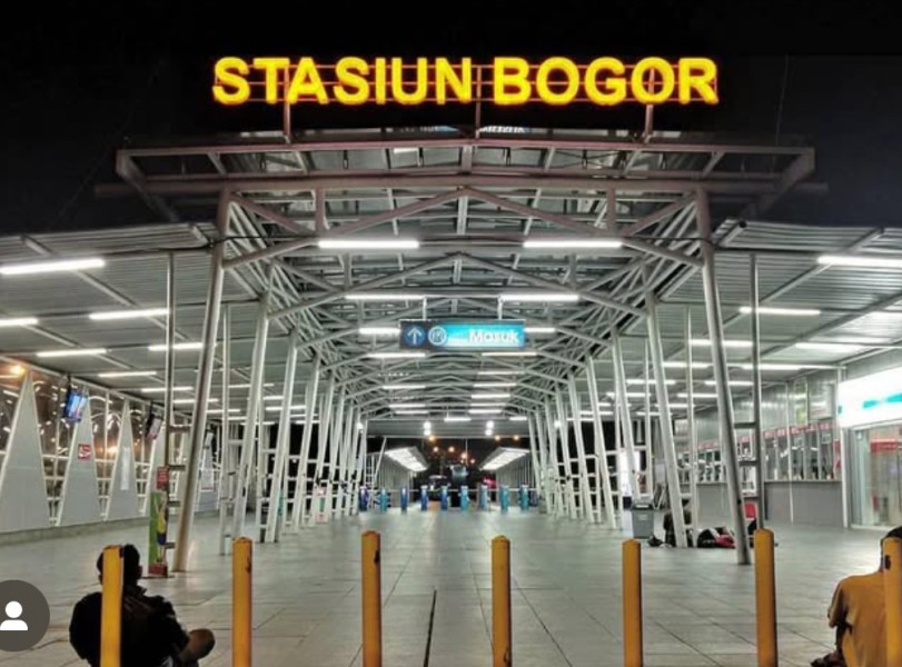 HORE! PT KAI Pertimbangkan Pembuatan Kanopi di Stasiun Bogor Demi Kenyamanan Penumpang