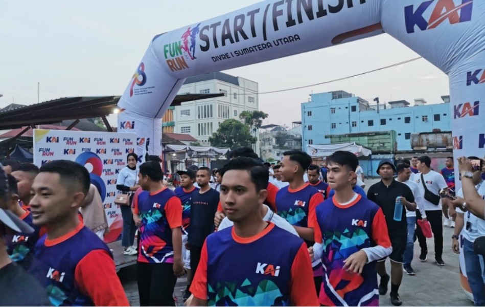 KAI Bandara Glow Night Fun Run 2024, Semarak Wisata Olahraga di Jogja dengan 2.500 Pelari