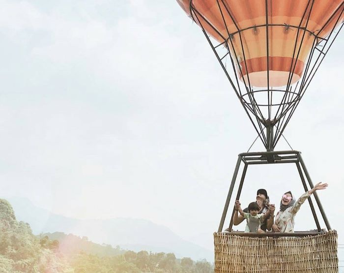 Bisa Naik Balon Terbang Ini Dia Tempat Wisata di Bogor Ranggon Hills, Tempat Rekreasi Hits di Atas Ketinggian