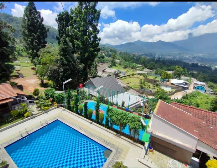 Ini Villa Murah View Cakep untuk Liburan Mewah di Puncak Bogor, Fasilitas Sangat Lengkap!