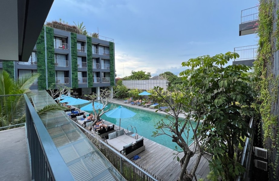 Ada Hotel Mewah Murah di Canggu Bali Ini Menawarkan Kolam Renang Infinity, Spa, Playground, dan Rooftop Menghadap ke Pantai