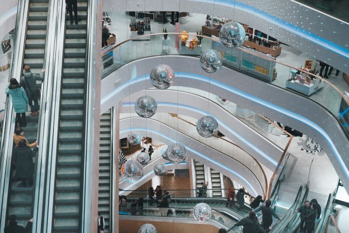 Wisata Mall di Bogor Ini Punya Balkon View Pegunungan yang Indah Memanjakan Mata