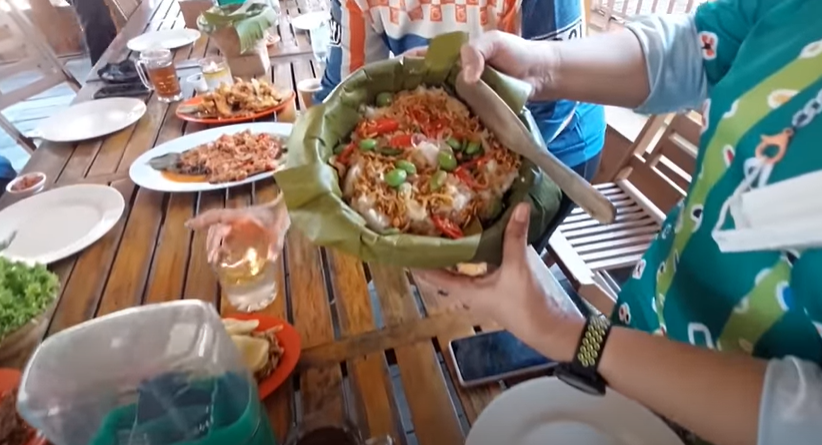 Review Rumah Makan Jatinunggal Jonggol, Disebut-sebut sebagai Surga Wisata Kuliner yang Tak Tergantikan