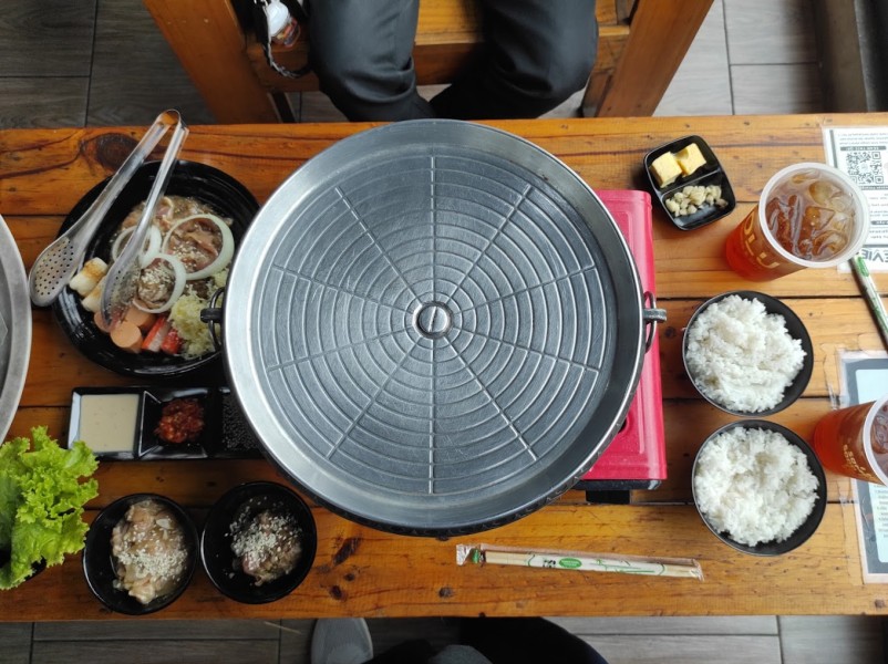 Olu Grill House: Tempat Shabu dan Grill Rekomendasi, Mulai 25rb per Orang! Gak Bikin THR Boncos!