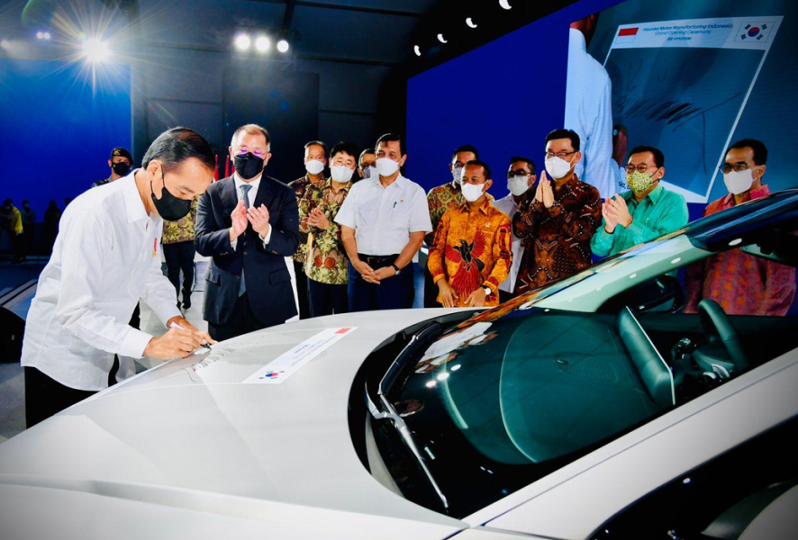 Penjualan Mobil Listrik di Indonesia Terus Meningkat, Didorong Insentif dan Kebijakan Ganjil Genap