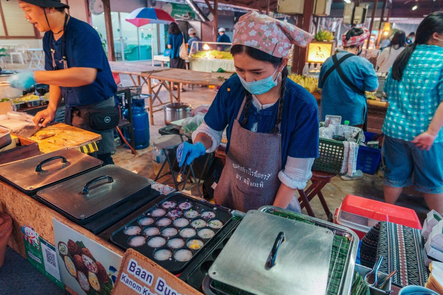 Tempat Berburu Takjil di Jonggol, Jelajahi Wisata Kuliner Bersama Orang Terdekat