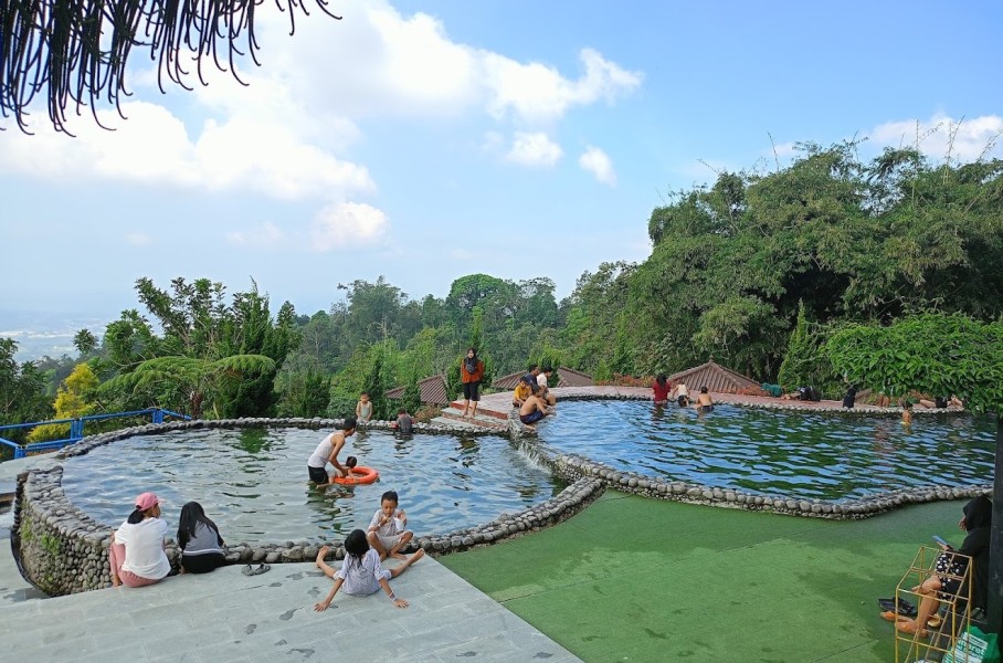 Ada Kolam Renang Unik, Little Ranch, Goa Tirta, dan Petualangan Seru di Umbul Sidomukti, Liburan Seru di Lereng Gunung Ungaran