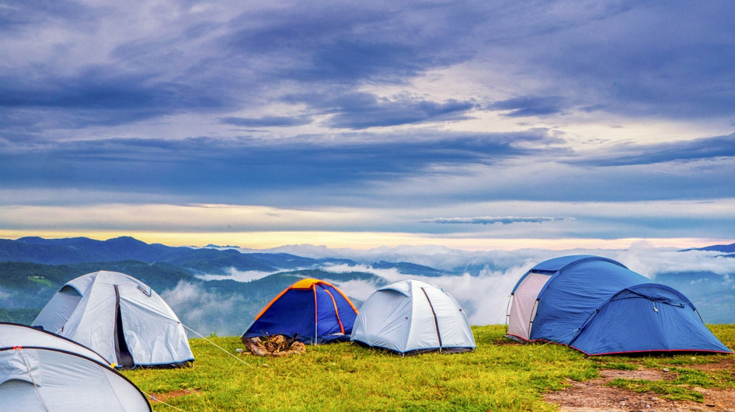 5 Tempat Camping Terbaik di Puncak Bogor, Kamu Bisa Berkemah Sebebas-bebasnya