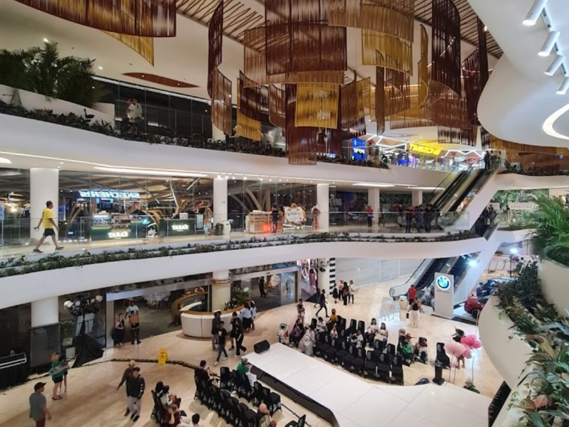 Resmikan Gerai Terbaru di Icon Bali Mall, Pengunjung Bisa Belanja Koleksi Sepatu, Tas, Kacamata, Aksesoris, dan Perhiasan Baru