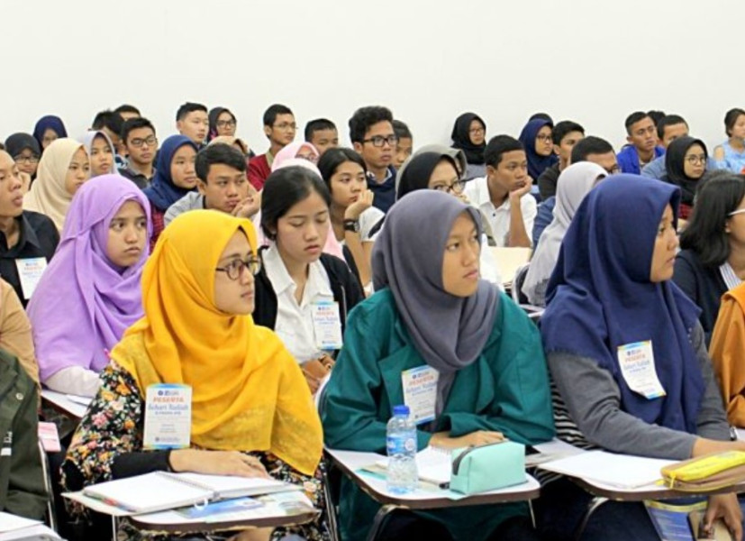 Inovasi Bansos Pendidikan, Kota Tangerang Buka Peluang Beasiswa Perguruan Tinggi Dapet Rp6 Juta untuk 300 Mahasiswa