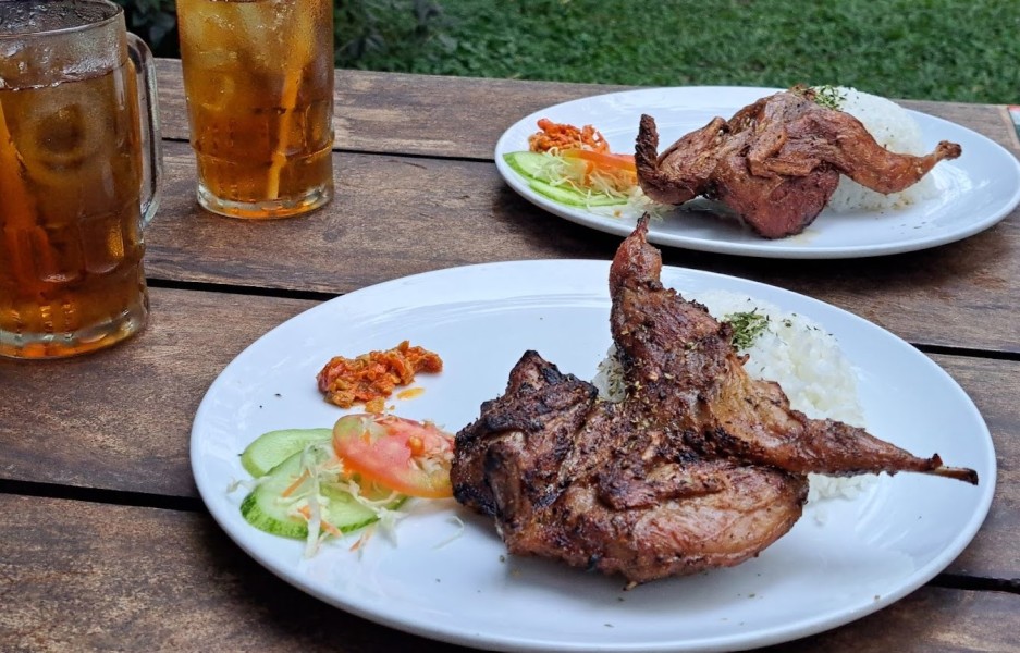 Ada Tempat Makan Puyuh dan Bebek di Bogor Viral Banget Lantaran Gratis Kopi, Sangat Kids Friendly dengan Area Outdoor Luas dan Kolam Renang