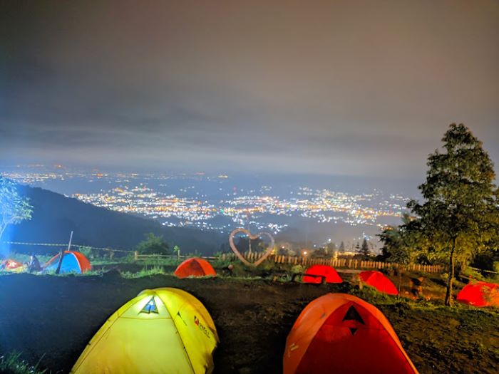 Tempat Camping Instagramable di Bandungan Semarang Terletak di Kaki Gunung Cocok untuk Pemula!