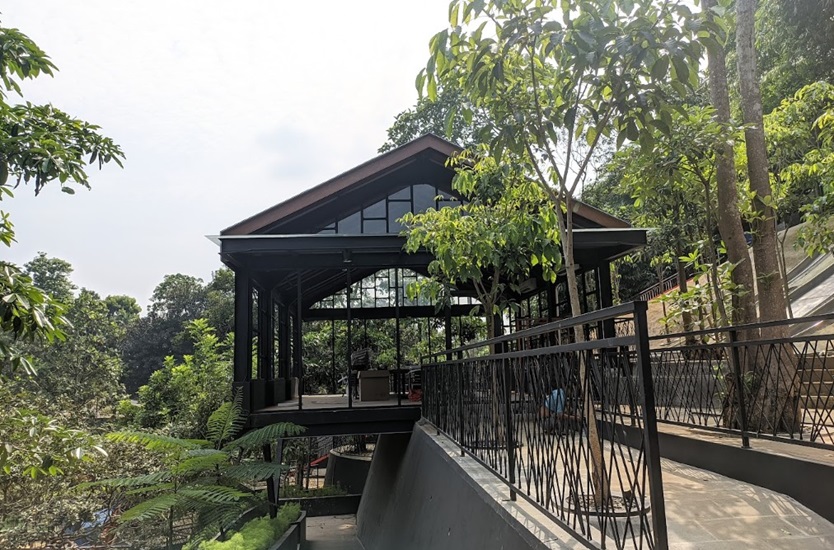 Wisata ke Cafe Tangerang The Nice Garden Serpong, Tempat Nyaman dan Seru untuk Keluarga