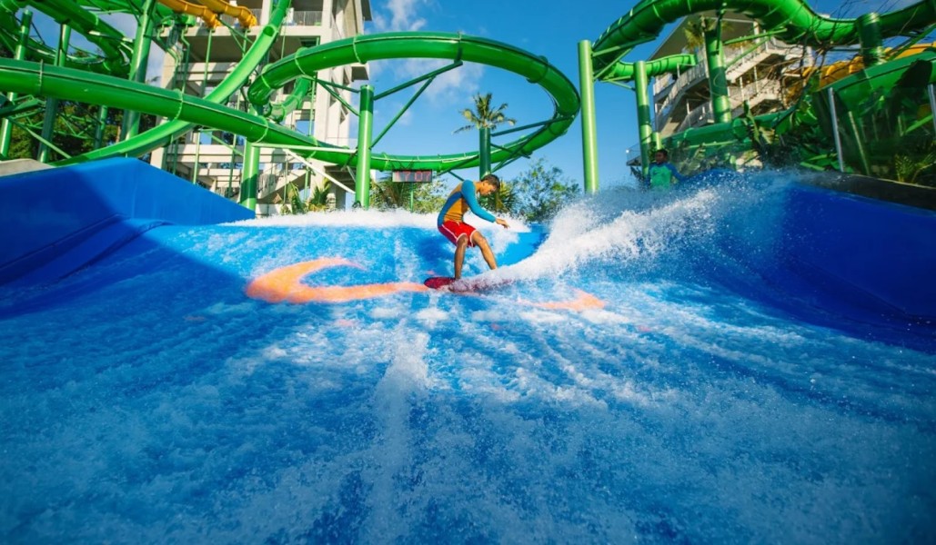 Serunya Bermain Air di Waterbom Bali: Wahana Adrenalin, Area Anak, dan Sistem Cashless Modern