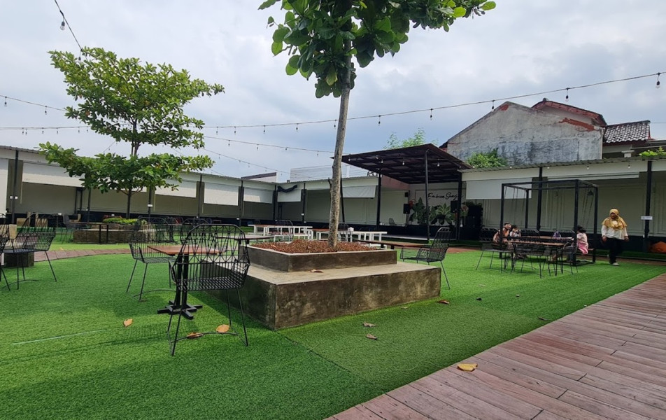 Embun Senja Coffee n Eatery, Tempat Hangout Unik di Kota Semarang