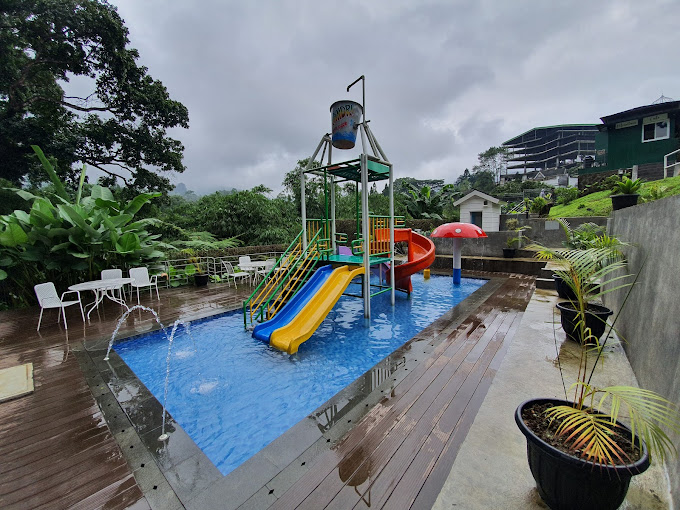 Libur Sekolah ke Puncak Bogor Aja, Ada Spot Staycation dengan Waterpark yang Bisa Manjakan Anak-anak