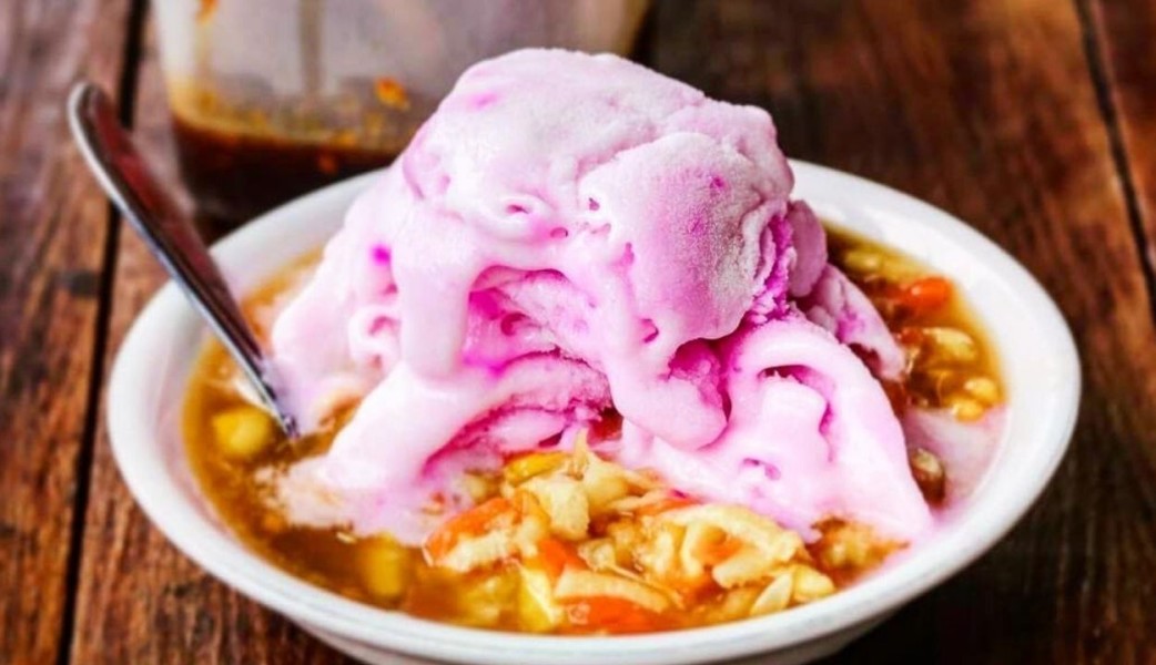 Rujak Es Krim Pak Nardi: Kuliner Legendaris di Jogja yang Segar dan Lembut