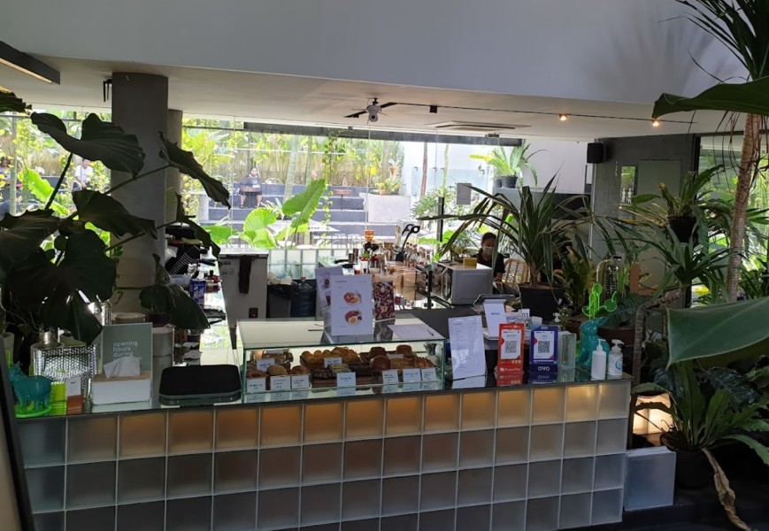 Tanatap Coffee Meruya, Pesona Coffee Shop Asri dengan Desain Unik di Jakarta Barat