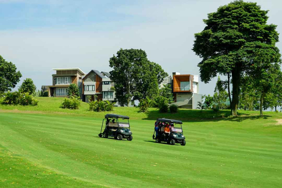 Tempat Main Golf di Bogor di Kaki Gunung Salak Bisa Sambil Healing