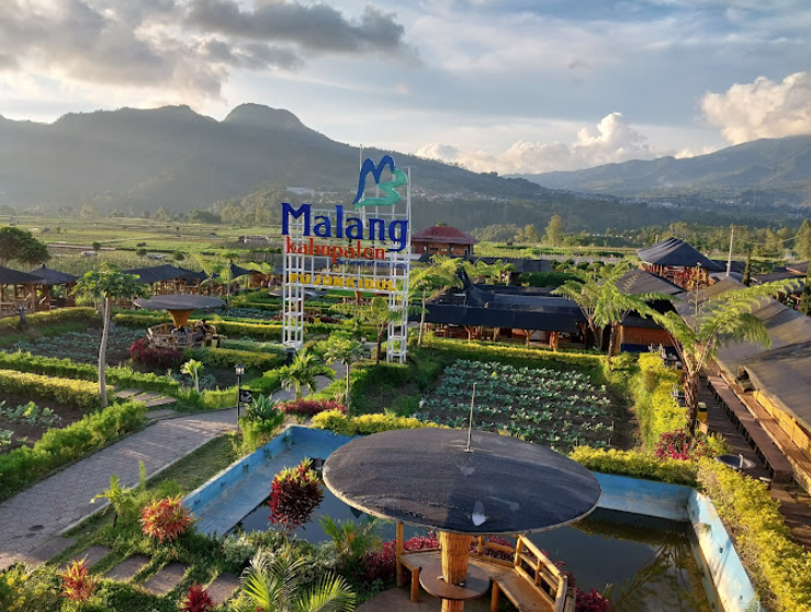 Anti Mainstream, Ini 7 Desa Wisata Ramah Lingkungan yang Suguhkan Kekayaan Alam dan Budaya Indonesia