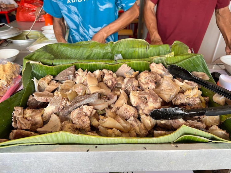 Soto Bening Pak Aip: Legenda Kuliner Bogor dengan Rasa Tak Terlupakan Selama 50 Tahun