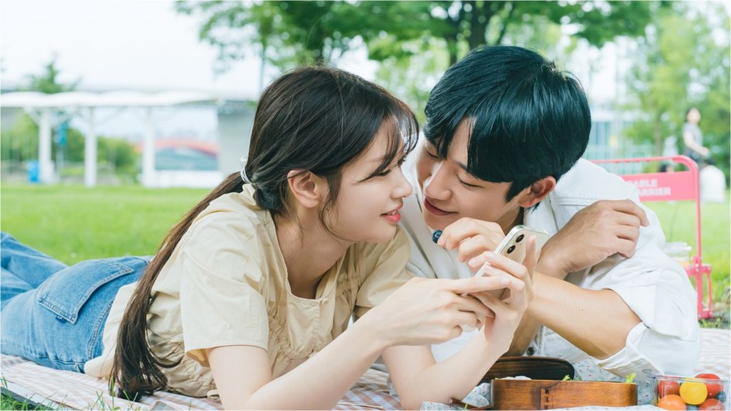 Jung Hae In dan Jung So Min Sudah Dapat Restu dari Ibu, Kapal Jung Jung Couple Siap Berlayar!