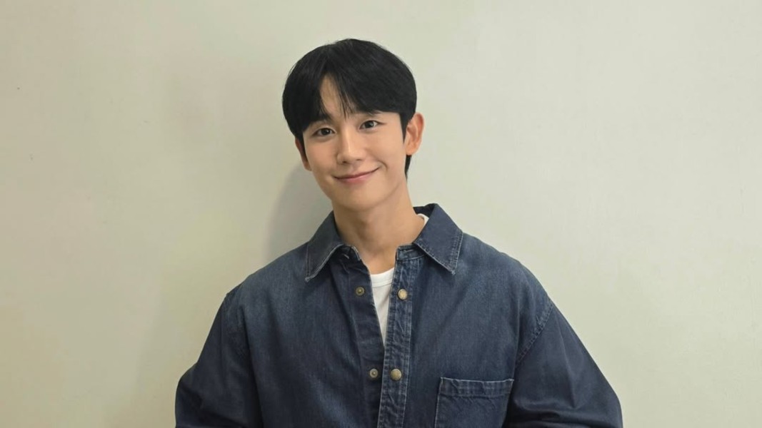 Jung Hae In Ketagihan Main Lato-lato Saat Fan Meeting di Filipina, Ada Kejadian Kocak yang Dialami