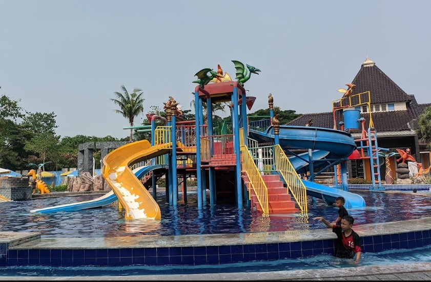 Fun Park Water Boom Permata Tangerang, Destinasi Seru di Kabupaten Tangerang yang Wajib Dikunjungi