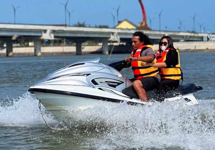 Jet Ski, Banana Boat, dan Perahu Menanti Anda di Watersport Deswita Opak, Destinasi Liburan Akhir Pekan Terbaik di Bantul