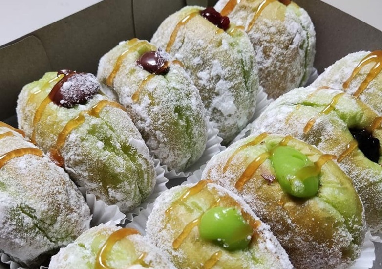 Kelezatan Donat Bread Bomboloni Bogor, Tempat Favorit di Cimahpar