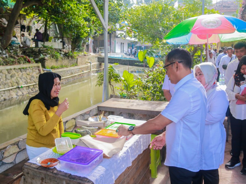 Terbaru, Wisata Kuliner Warung Kerekan Kini Ada di Bogor, di Sini Lokasinya!