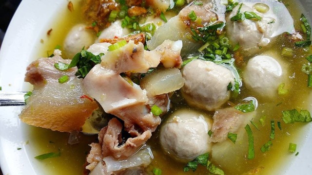 10 Bakso di Jakarta yang Rasanya Paling Nampol, Kuah Kaldu Jernih dengan Kikil dan Tulang Lunak yang Melimpah